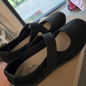 Clarks Black Flats Classic Comfort Loafers